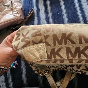 Mk purse with wallet